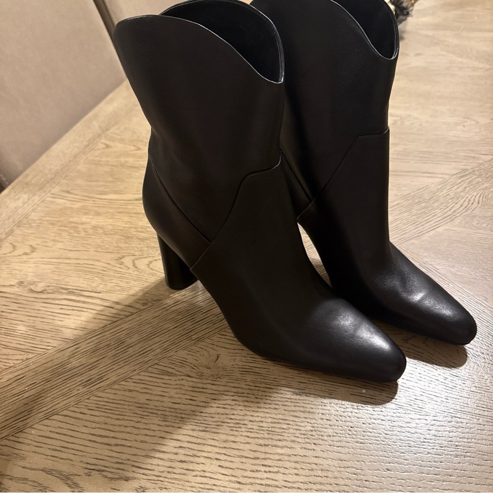Vince Vero Cuoio Boot Women’s 11M Black Leather